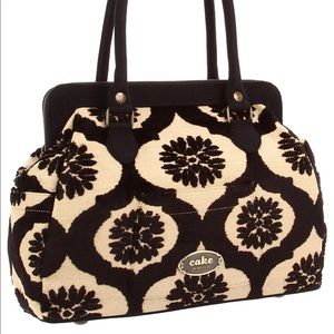 DISCONTINUED Petunia Picklebottom Cake Carryall